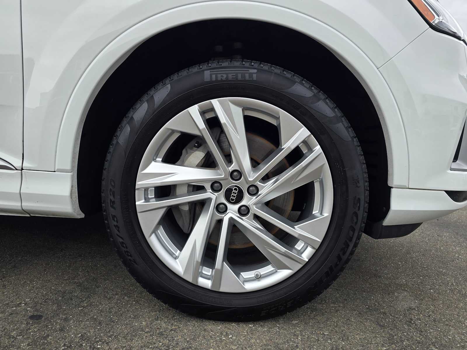 2023 Audi Q7 Premium