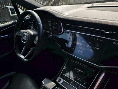 2023 Audi Q7 Premium
