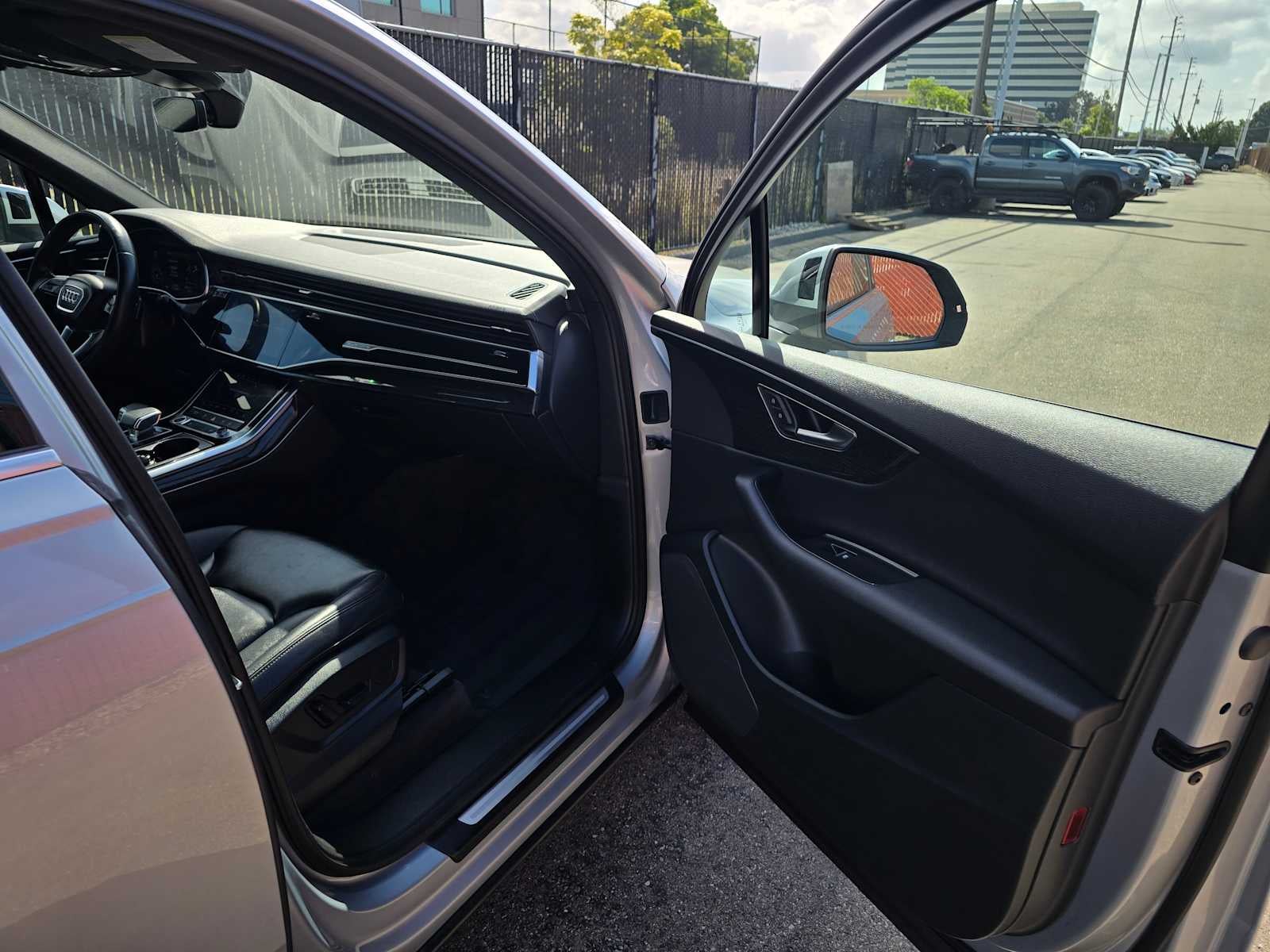 2023 Audi Q7 Premium