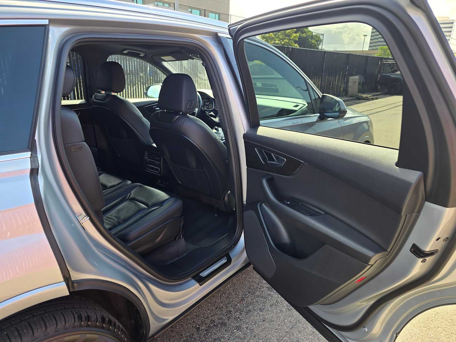 2023 Audi Q7 Premium