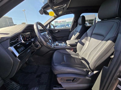 2025 Audi Q7 Premium