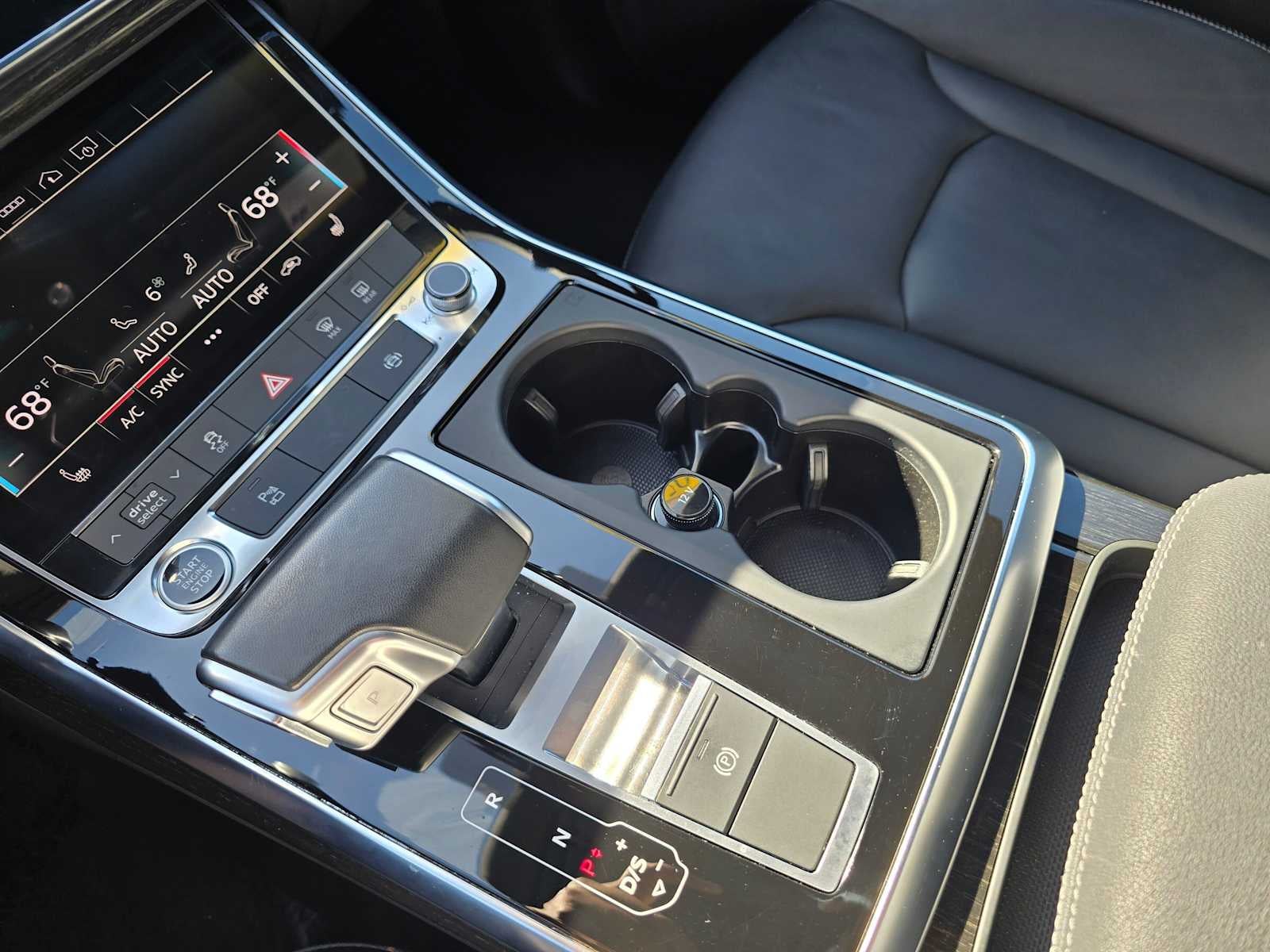 2025 Audi Q7 Premium