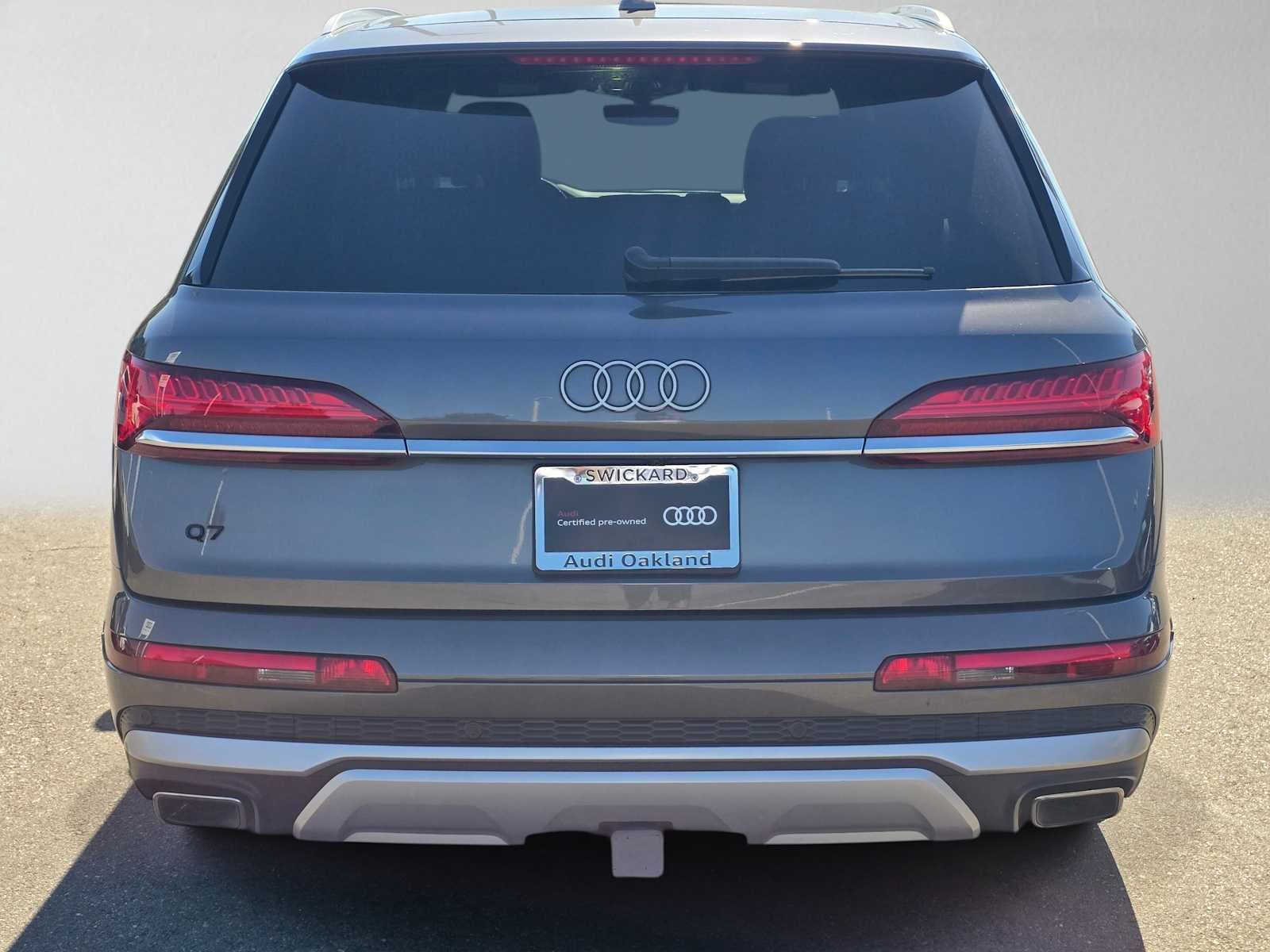 2025 Audi Q7 Premium