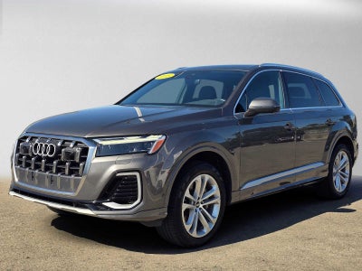 2025 Audi Q7 Premium