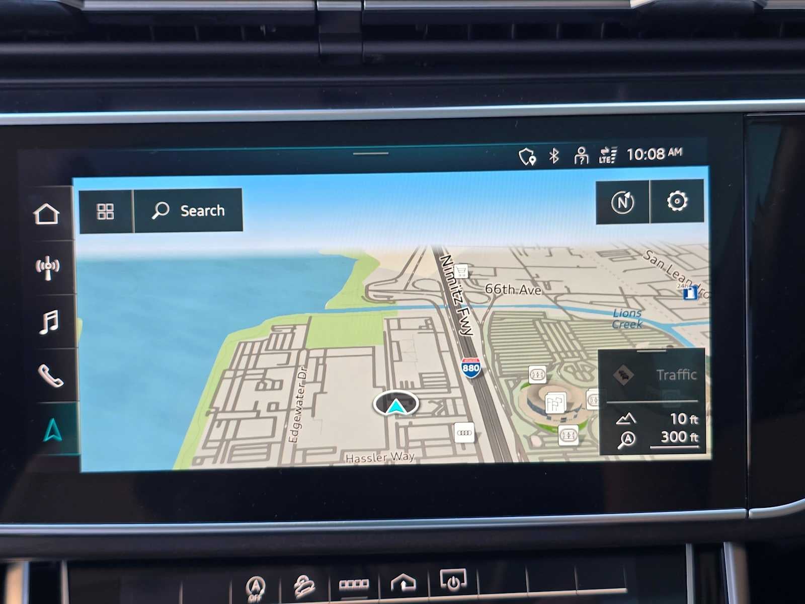 2023 Audi Q8 Premium