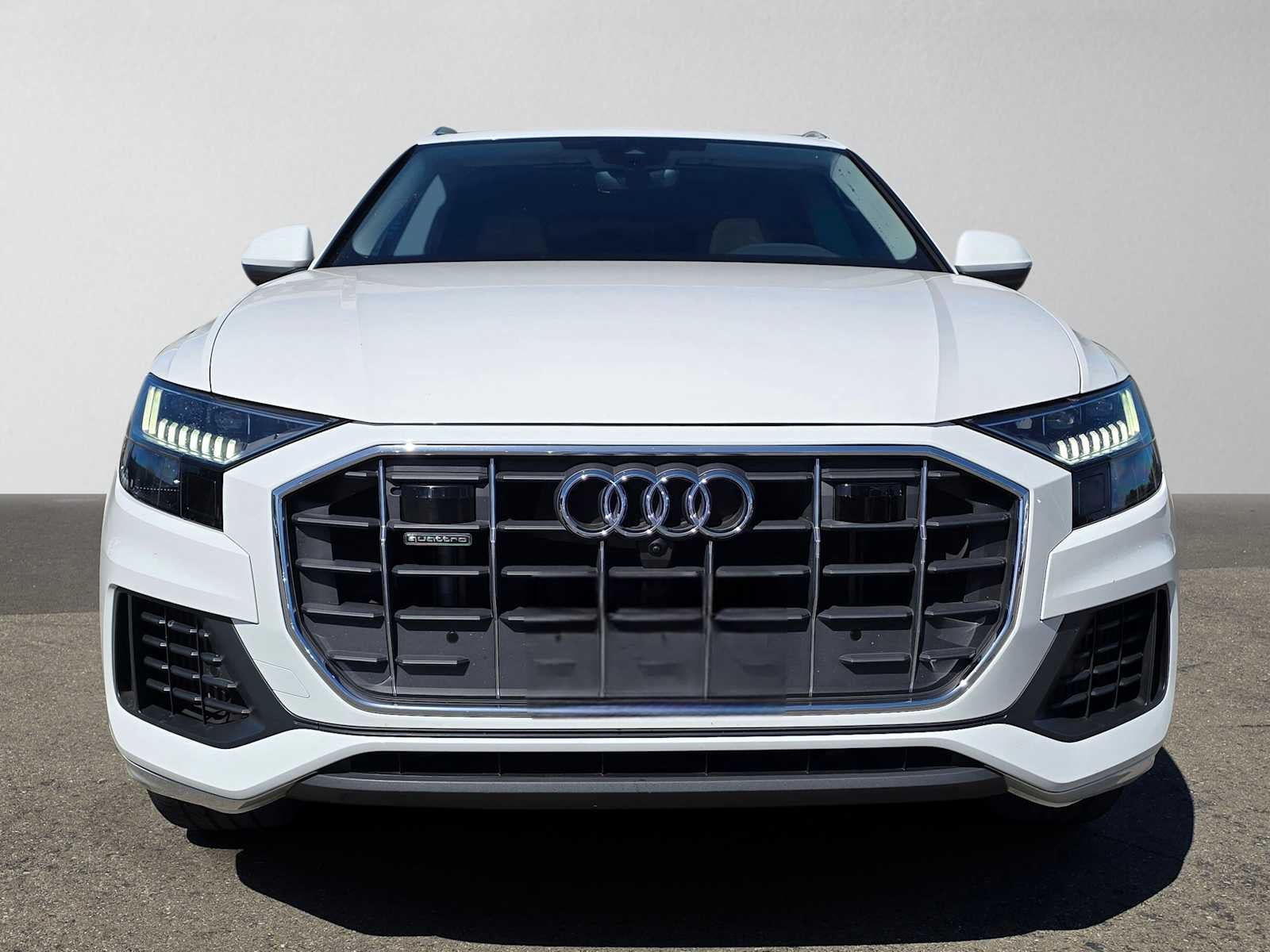 2023 Audi Q8 Premium