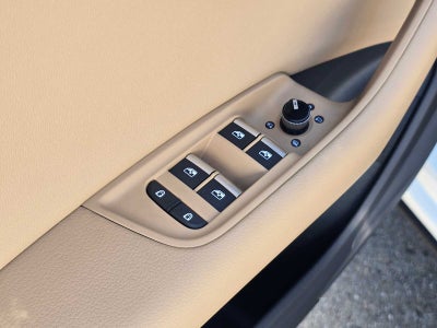 2023 Audi Q8 Premium