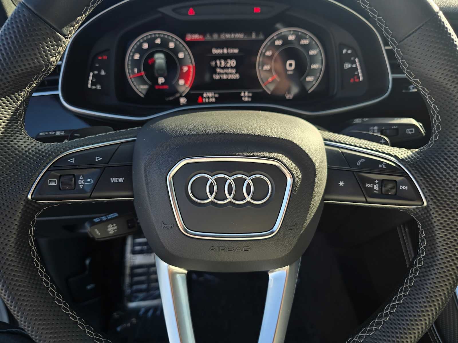 2025 Audi SQ7 Premium Plus