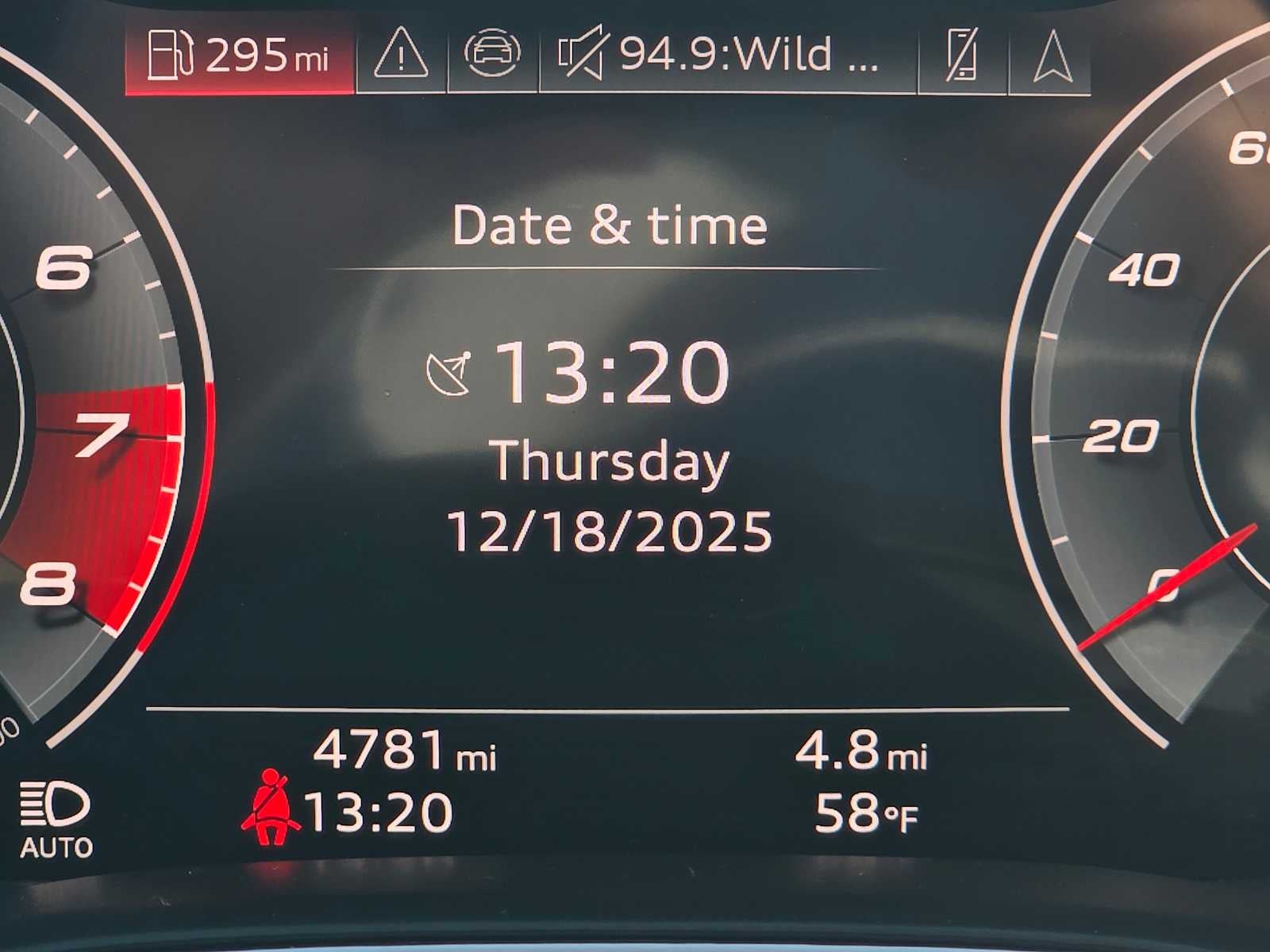 2025 Audi SQ7 Premium Plus