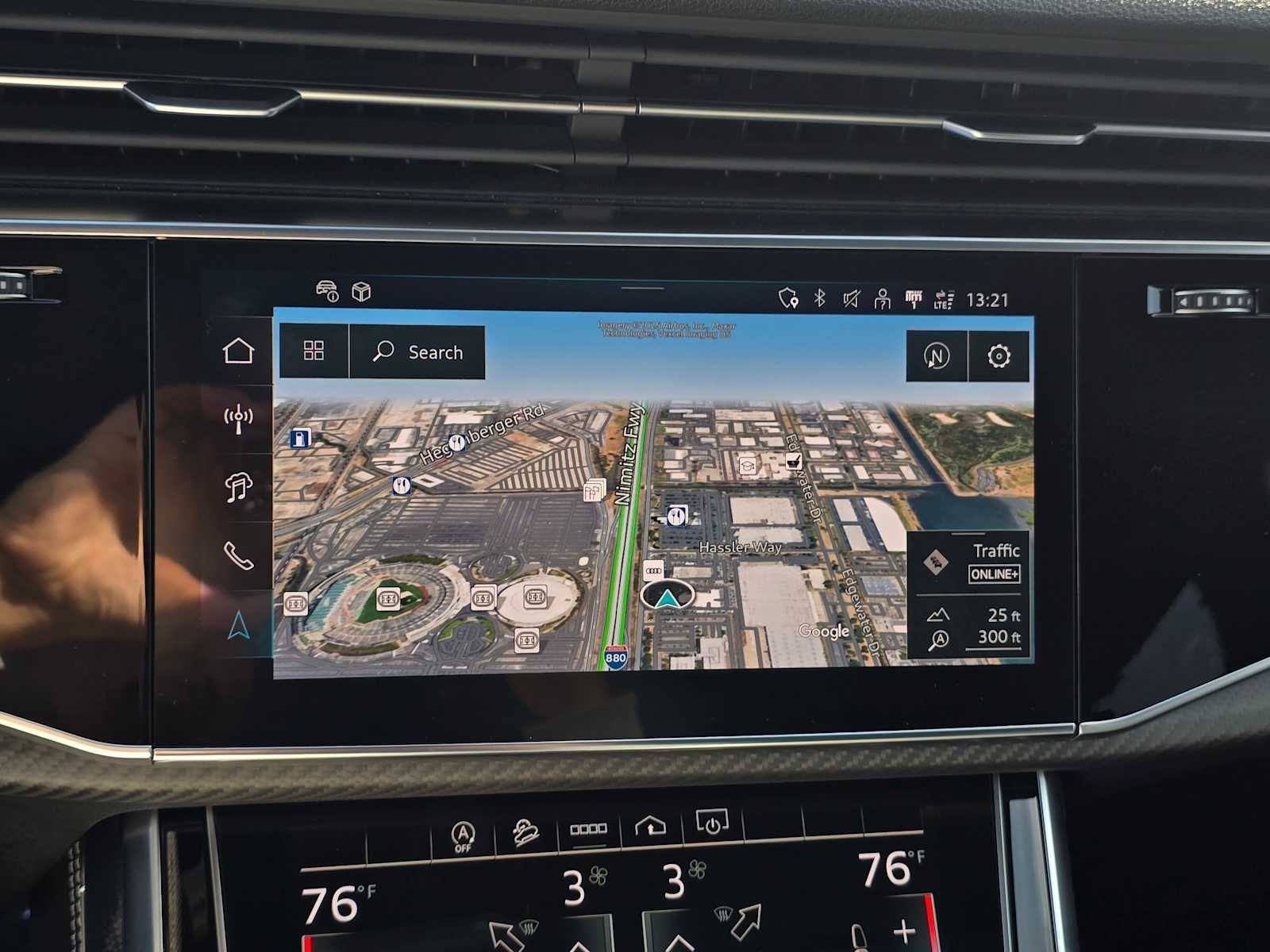 2025 Audi SQ7 Premium Plus