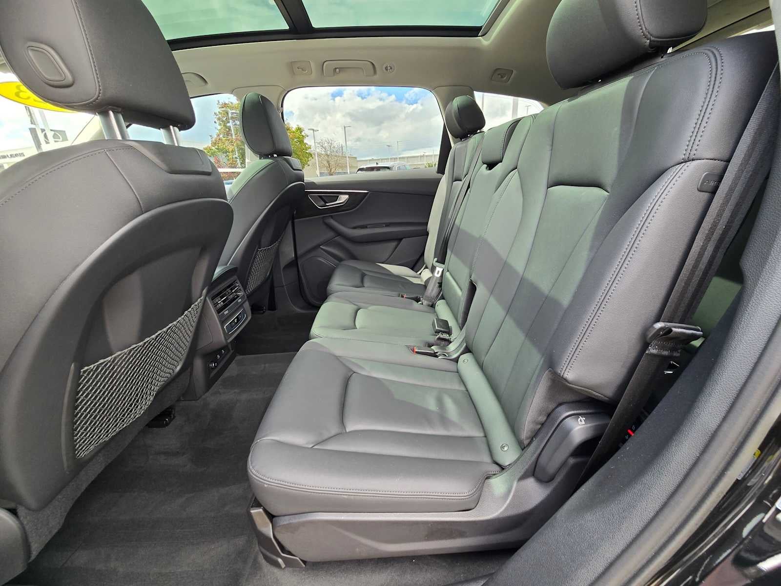 2023 Audi Q7 Premium