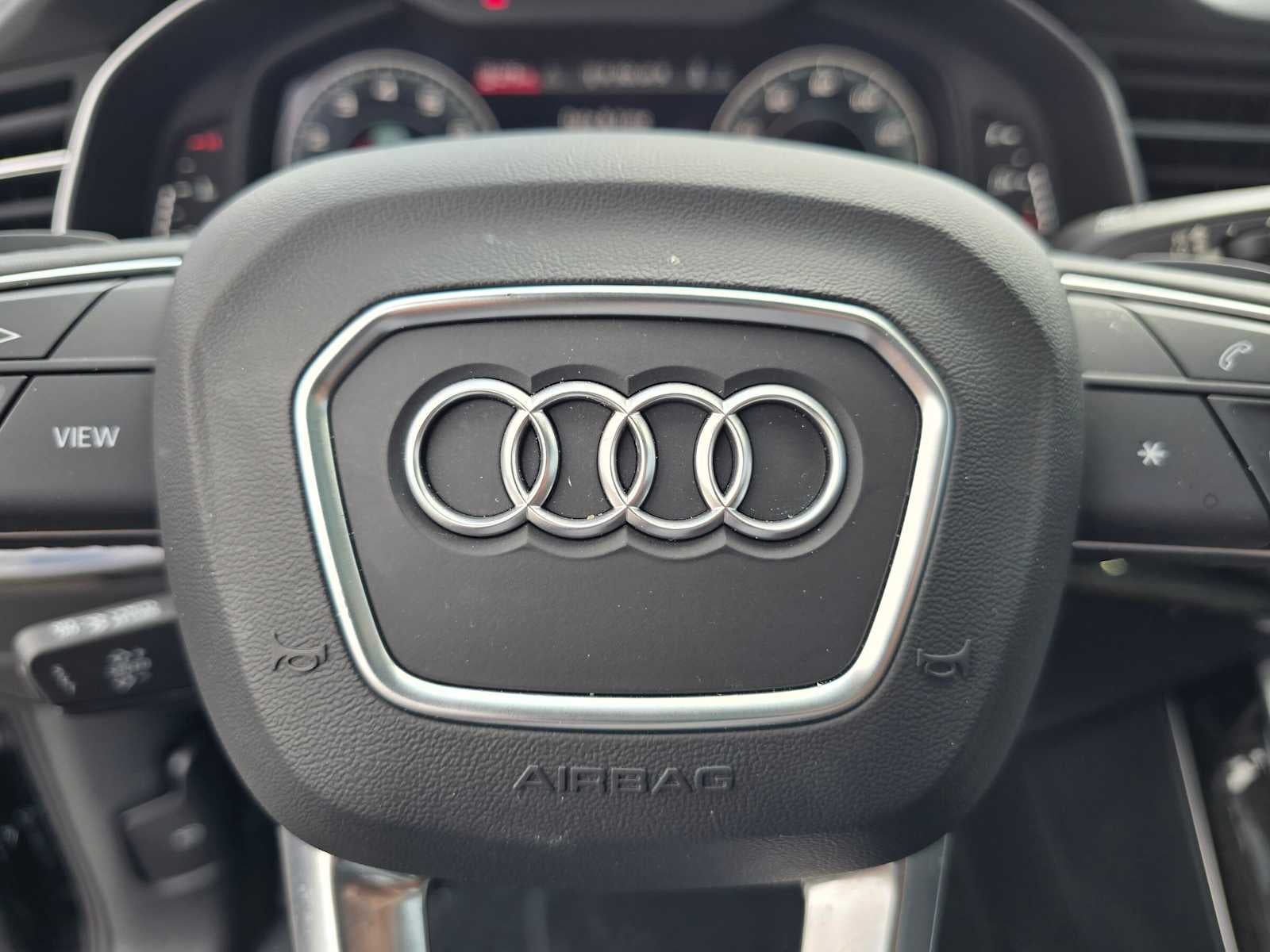 2023 Audi Q7 Premium