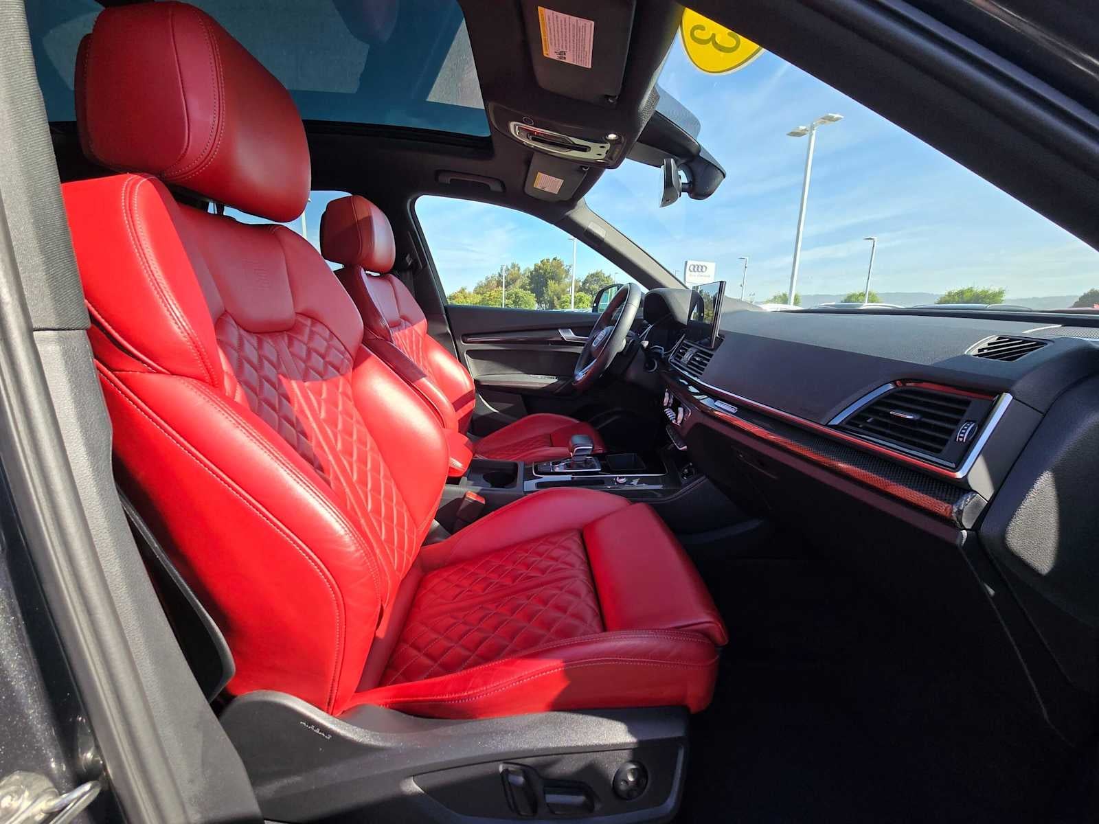 2023 Audi SQ5 Premium Plus