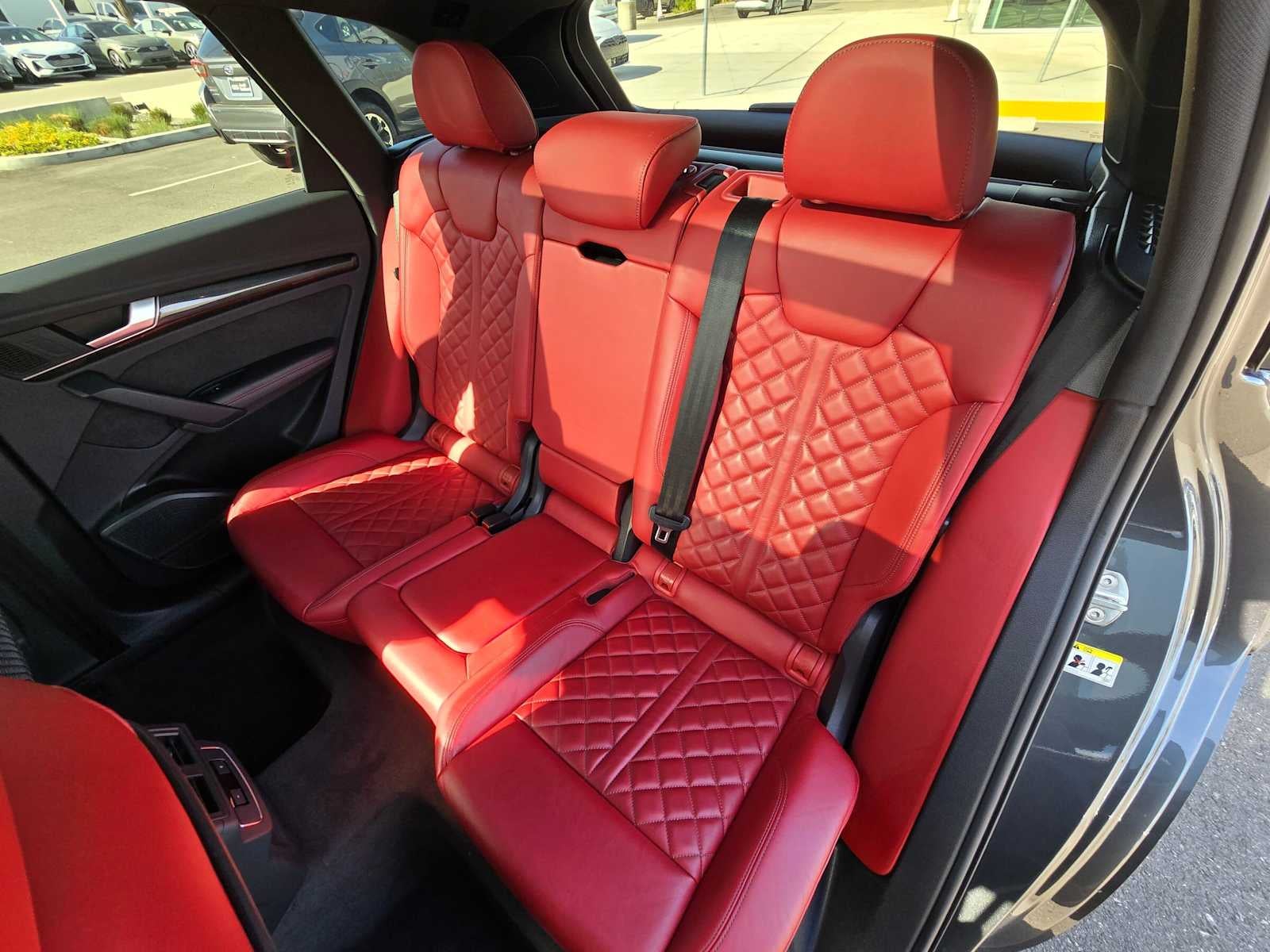 2023 Audi SQ5 Premium Plus