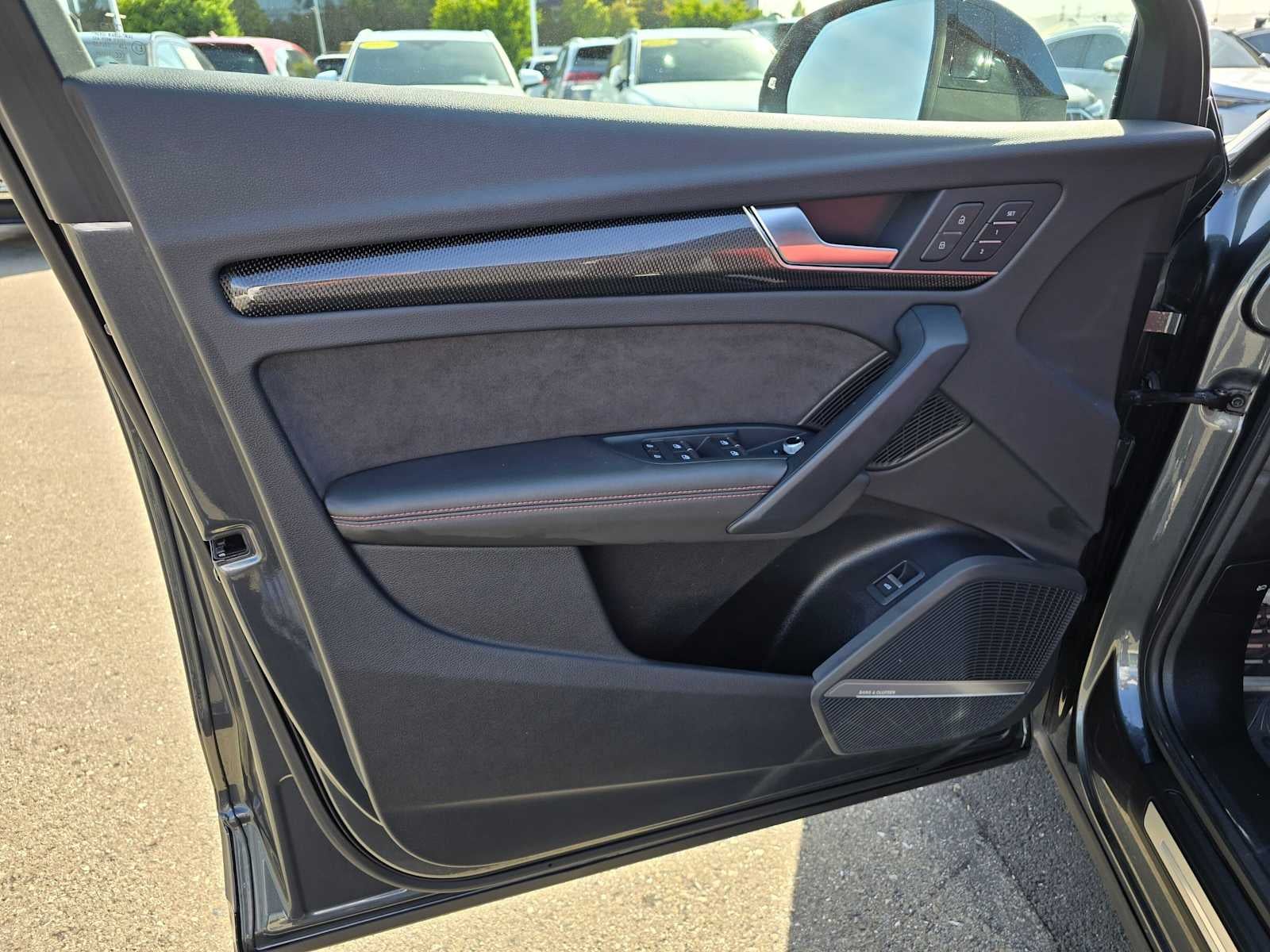 2023 Audi SQ5 Premium Plus