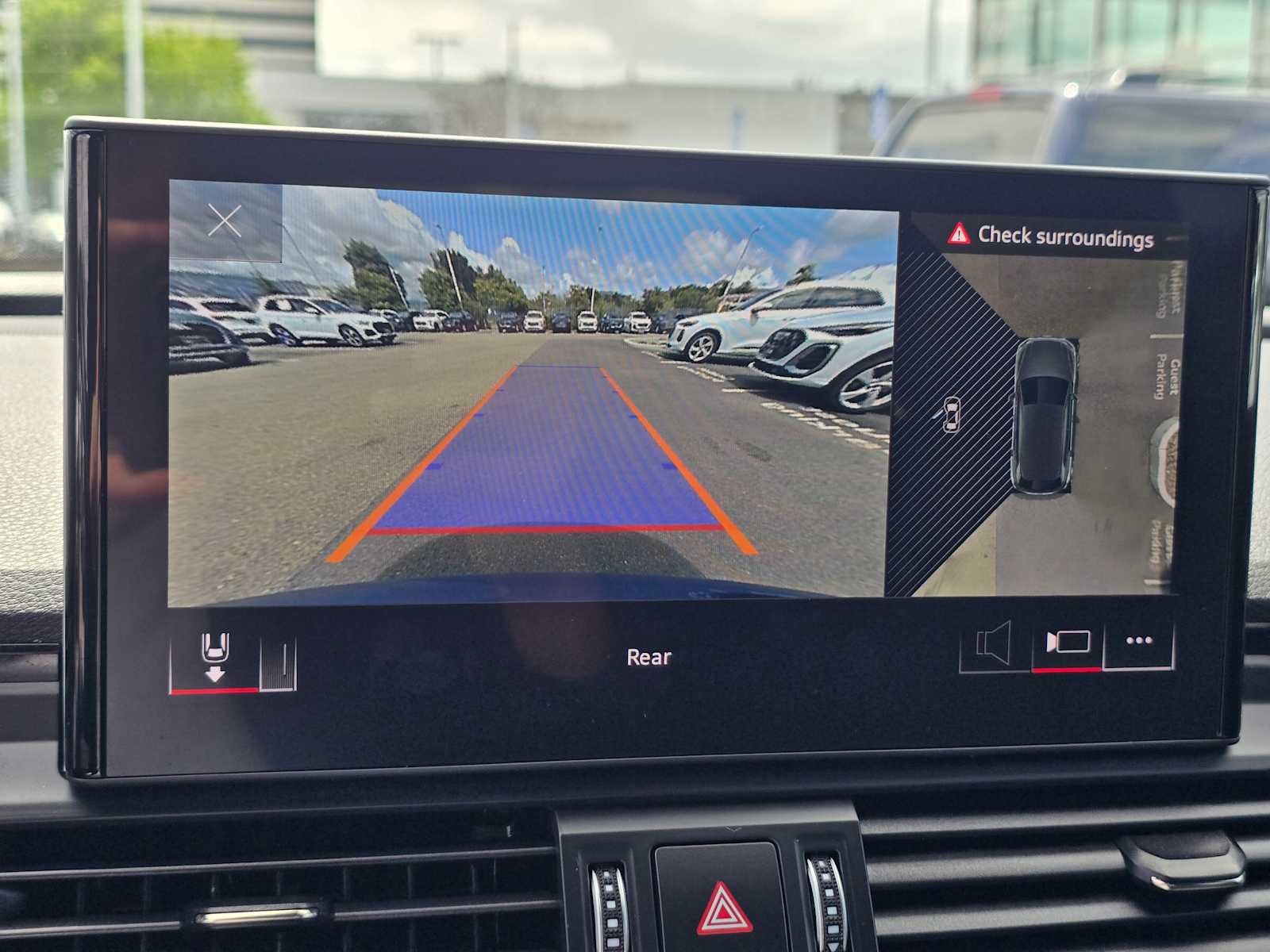 2022 Audi SQ5 Premium Plus