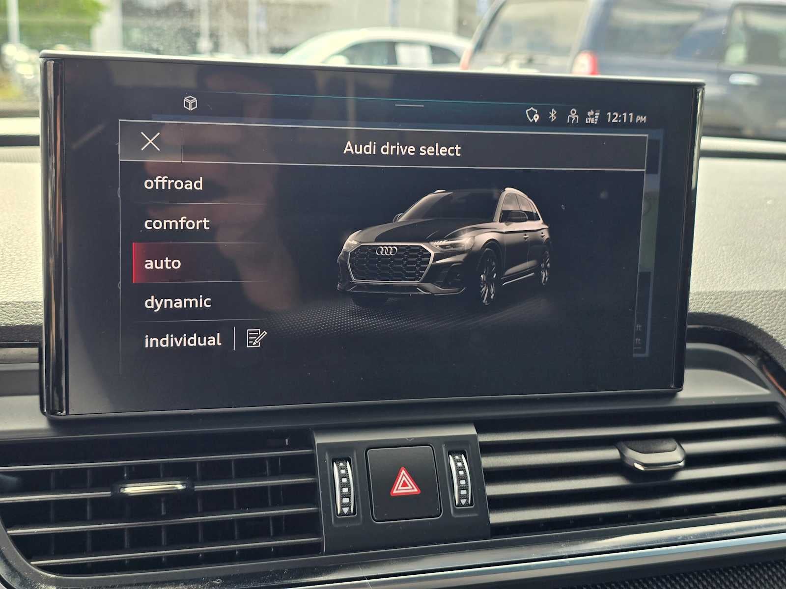 2022 Audi SQ5 Premium Plus