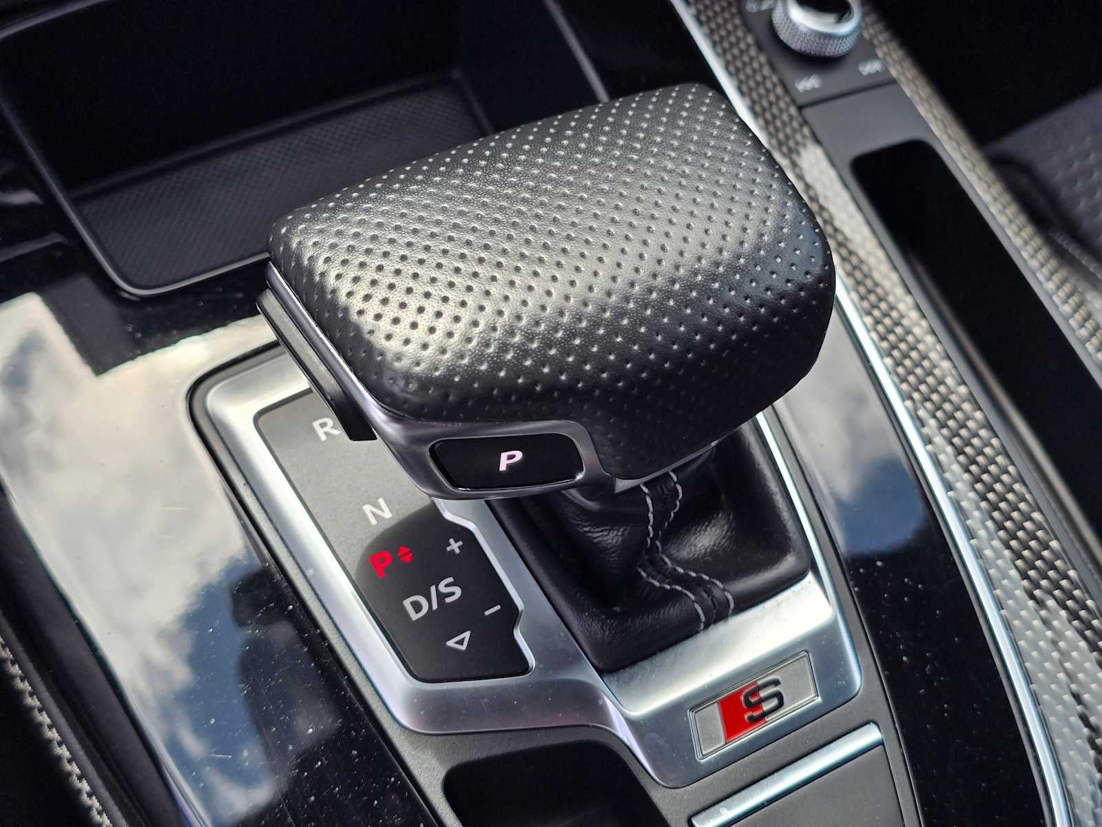 2022 Audi SQ5 Premium Plus