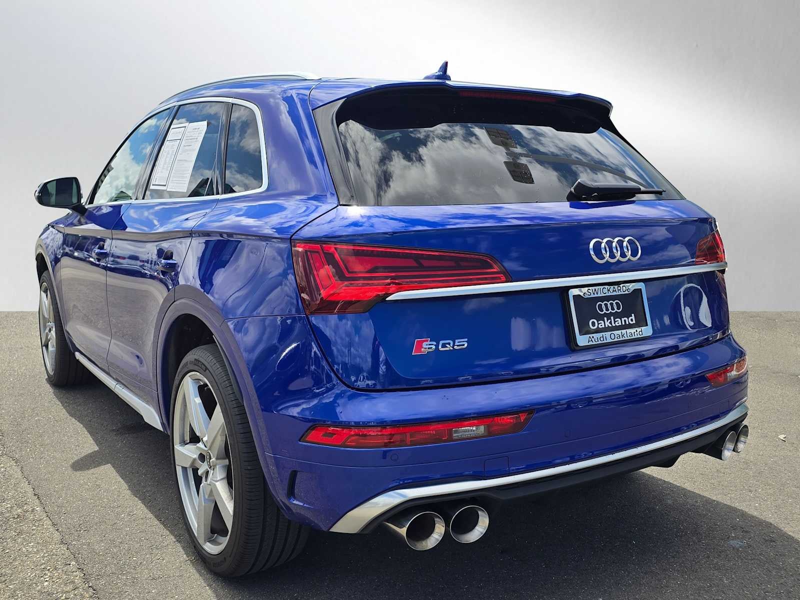 2022 Audi SQ5 Premium Plus