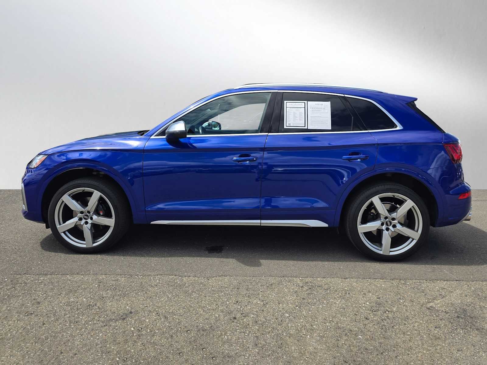 2022 Audi SQ5 Premium Plus