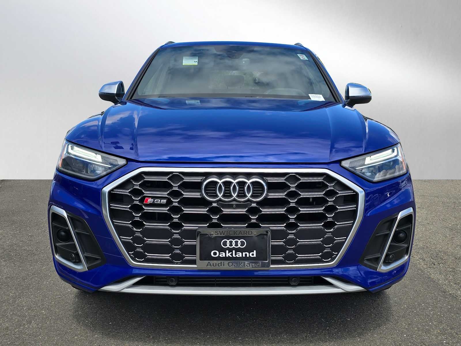 2022 Audi SQ5 Premium Plus