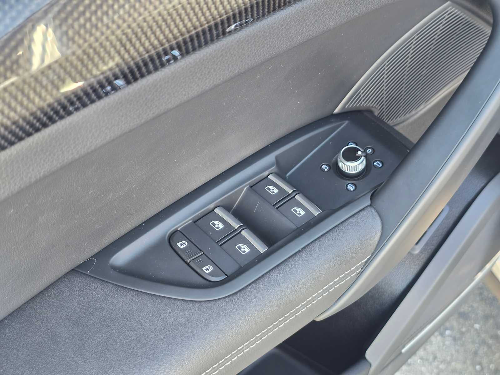 2023 Audi SQ5 Premium Plus