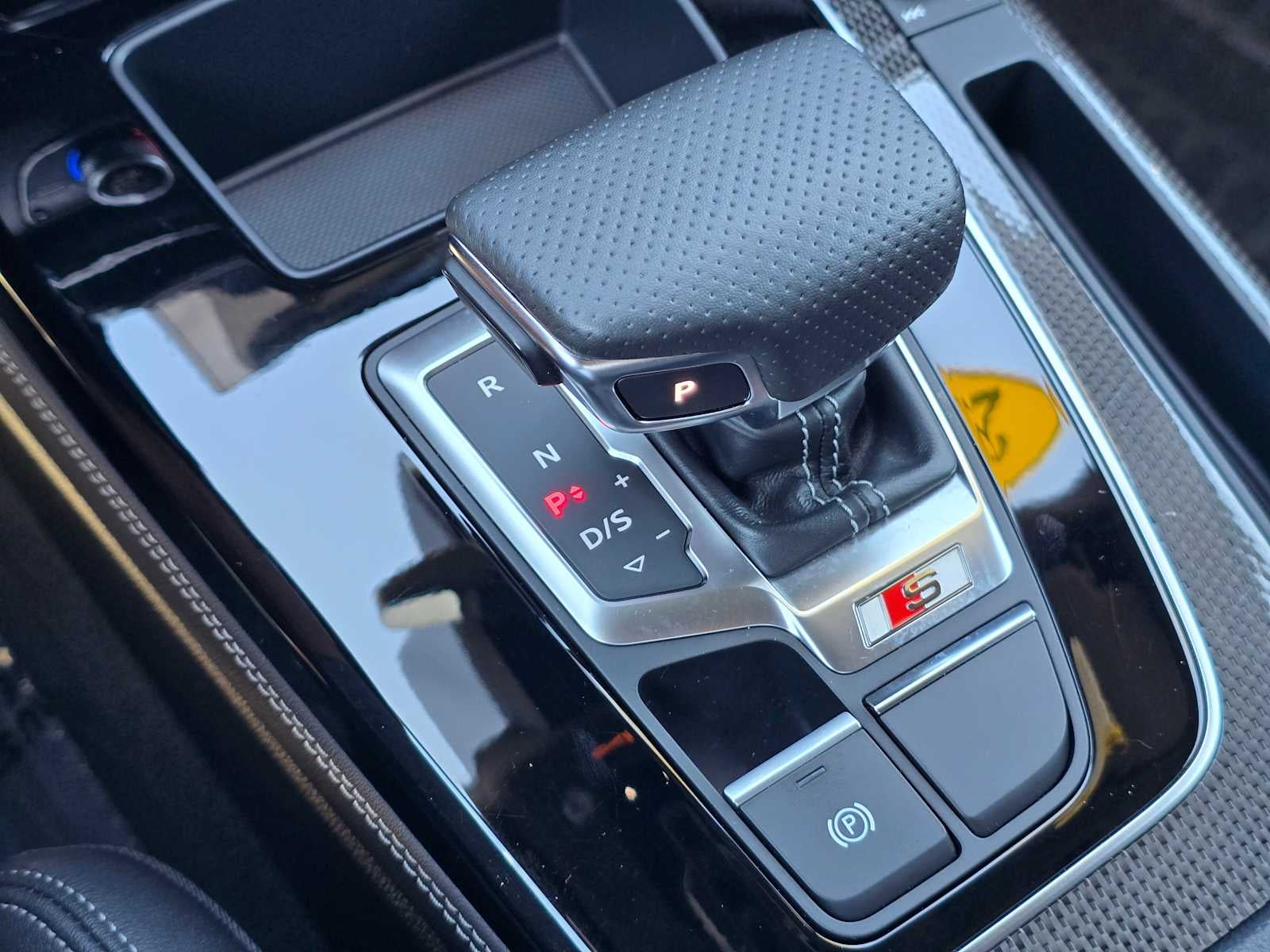 2023 Audi SQ5 Premium Plus