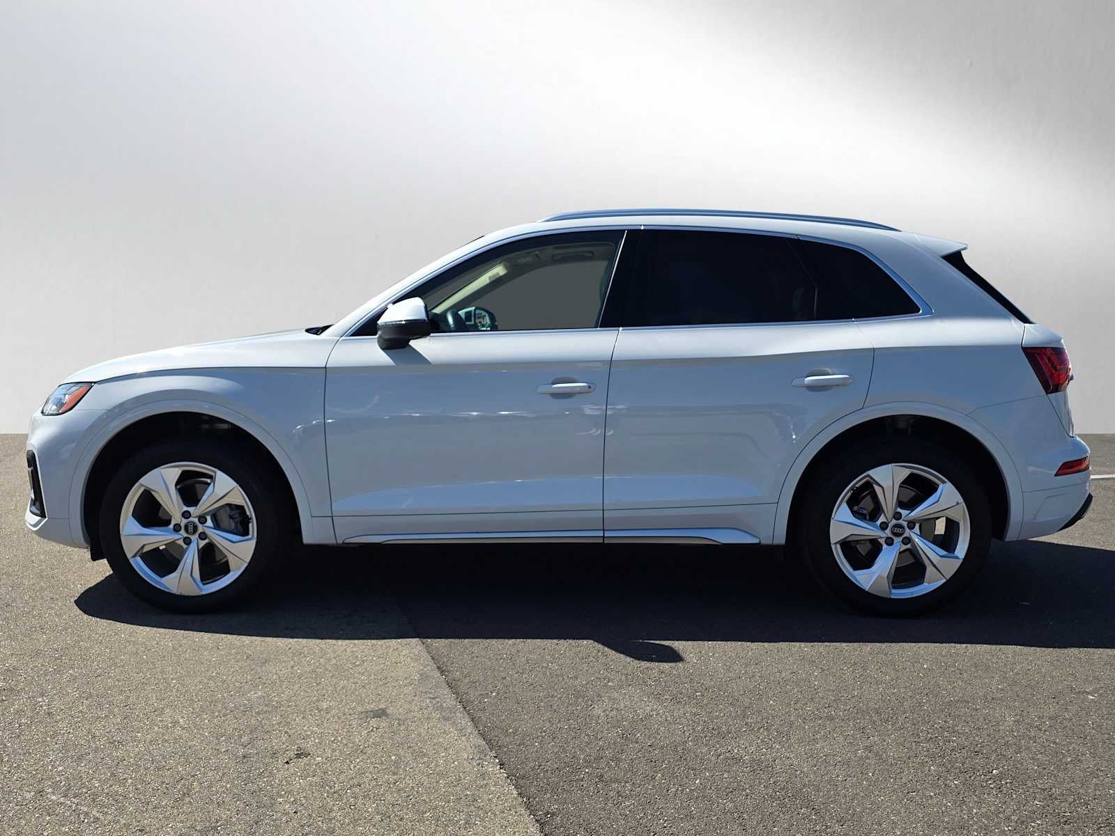 2021 Audi Q5 Premium Plus
