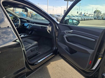 2024 Audi Q8 e-tron Sportback S line Premium