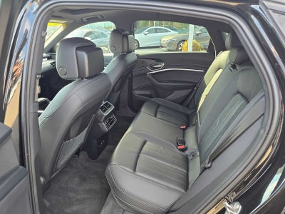 2024 Audi Q8 e-tron Sportback S line Premium