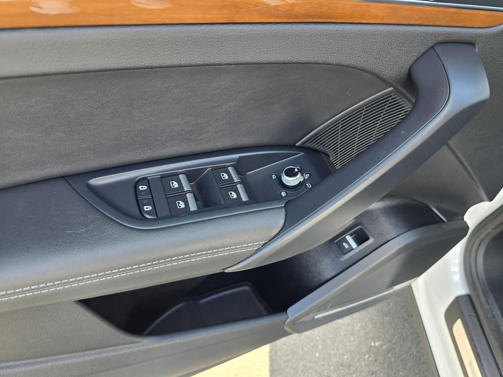 2024 Audi Q5 Premium Plus