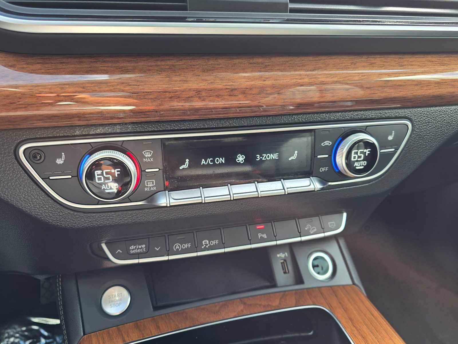 2024 Audi Q5 Premium Plus