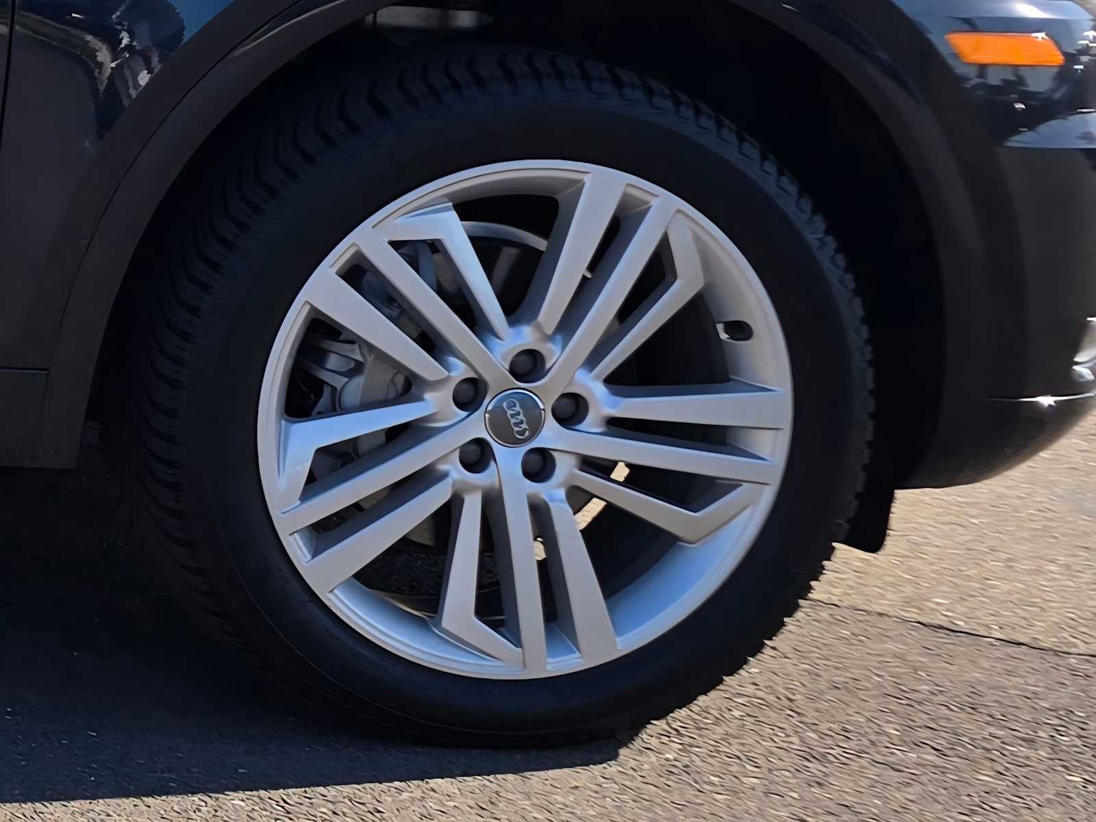 2019 Audi Q5 Premium Plus