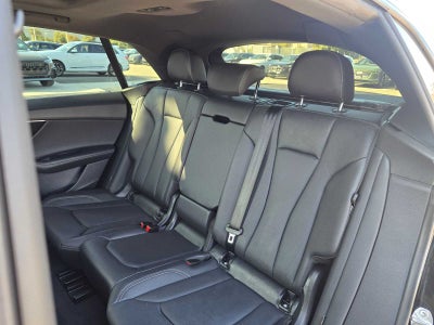 2024 Audi Q8 Premium Plus