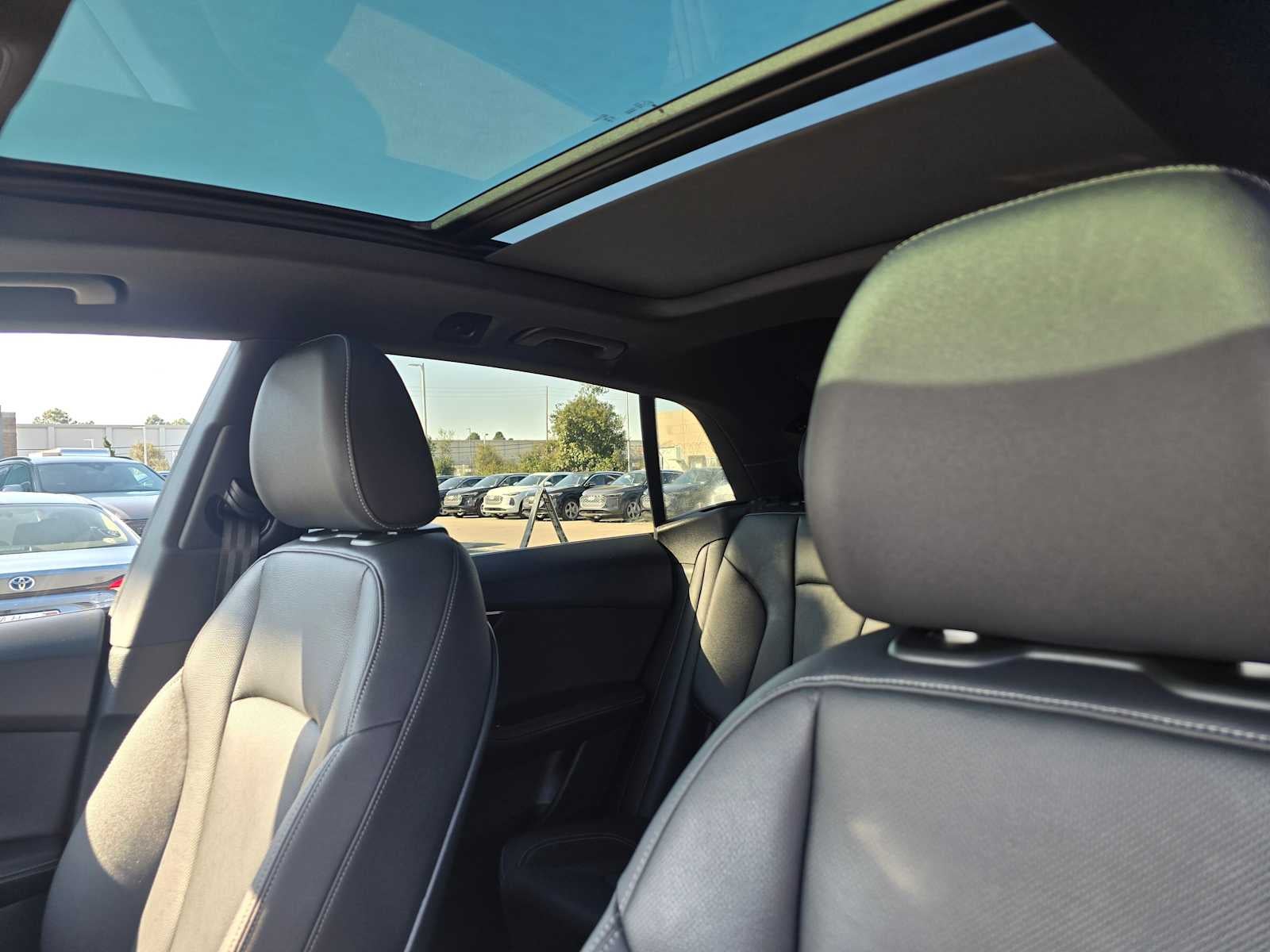 2024 Audi Q8 Premium Plus