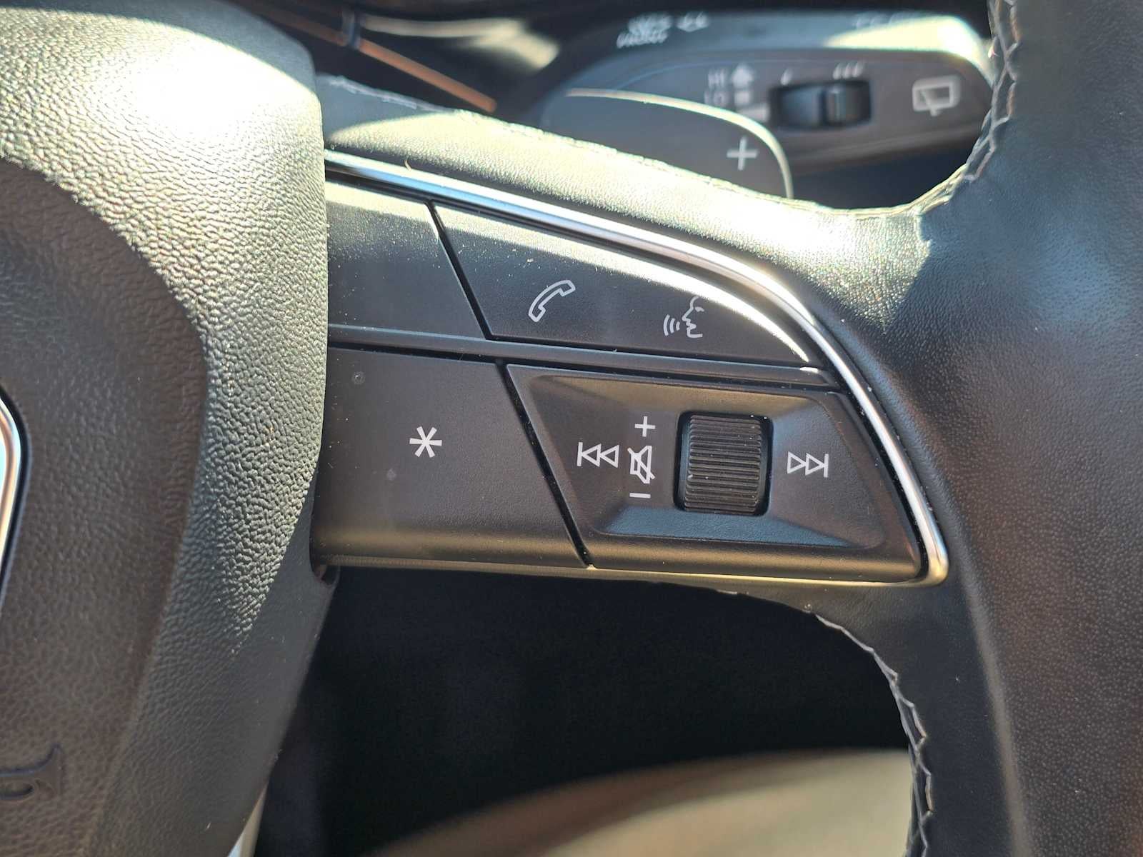 2024 Audi Q8 Premium Plus