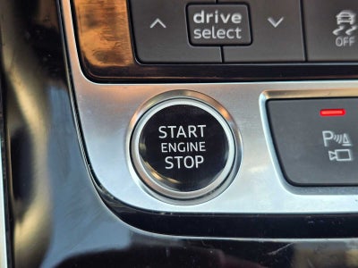 2024 Audi Q8 Premium Plus