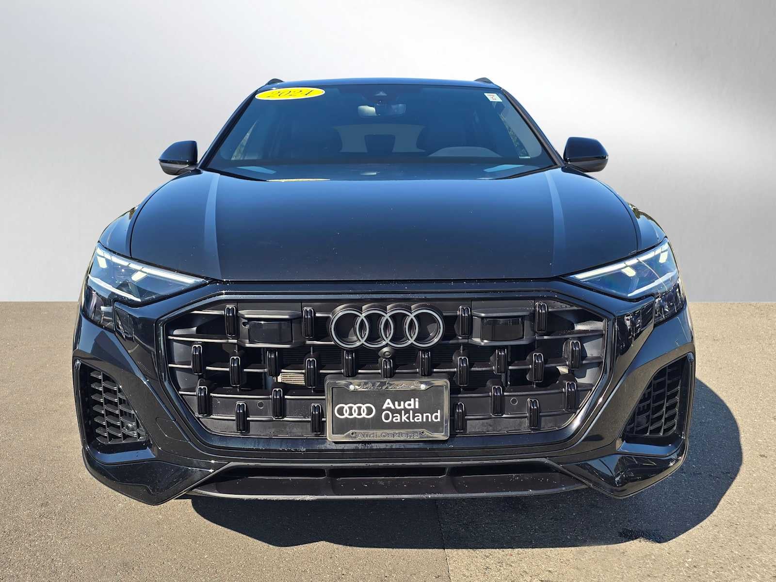 2024 Audi Q8 Premium Plus