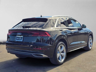 2023 Audi Q8 Premium Plus