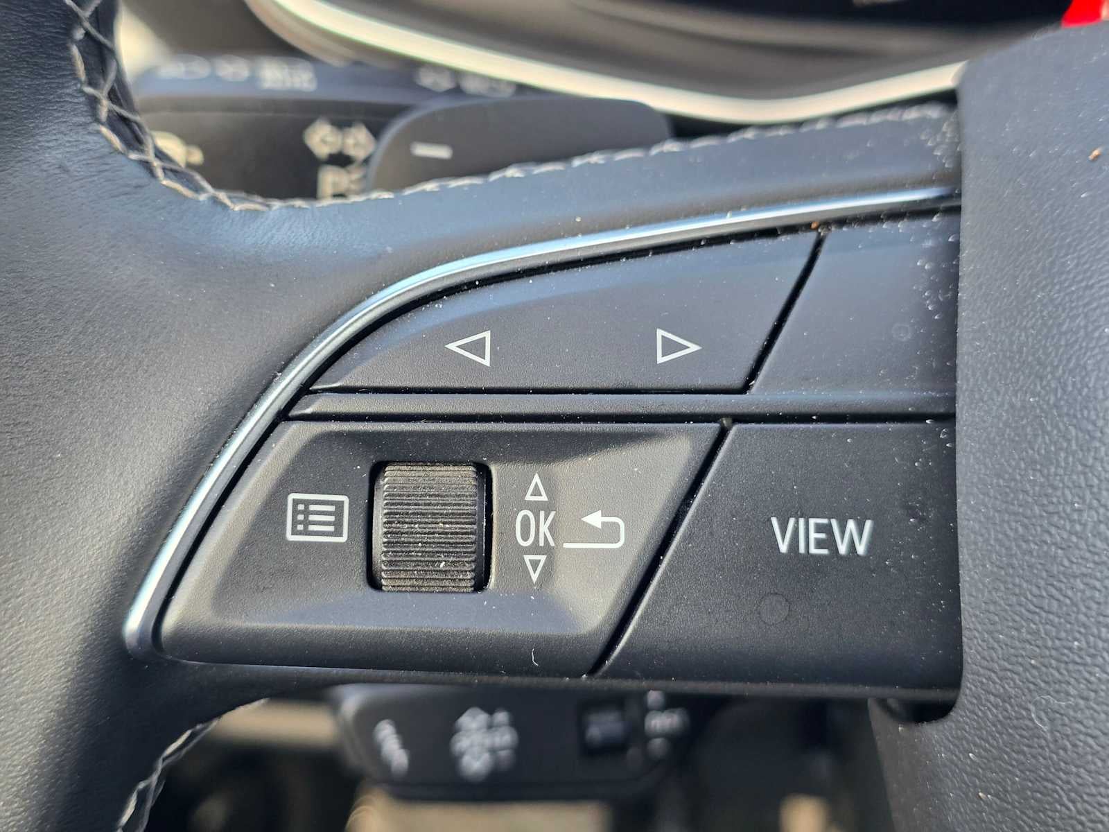 2023 Audi Q8 Premium Plus