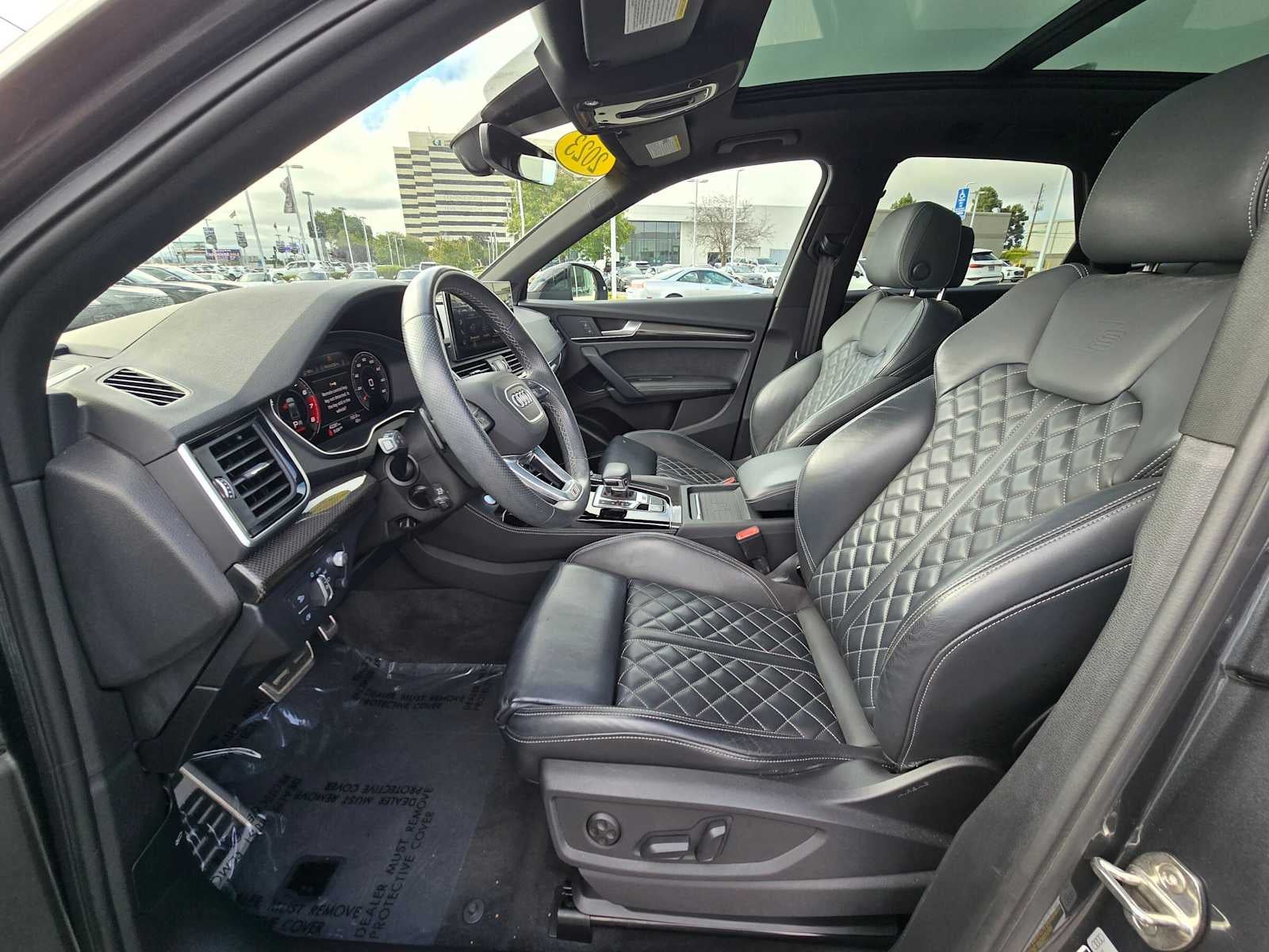 2023 Audi SQ5 Prestige