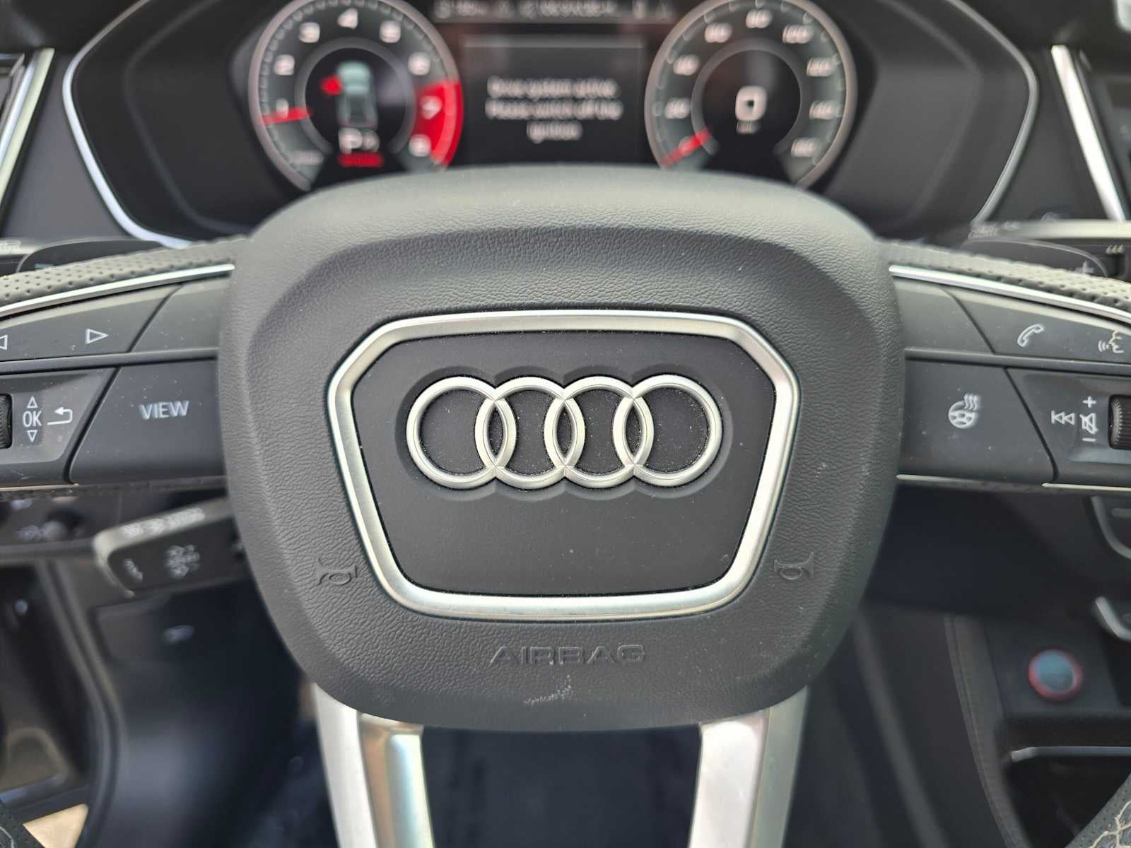 2023 Audi SQ5 Prestige