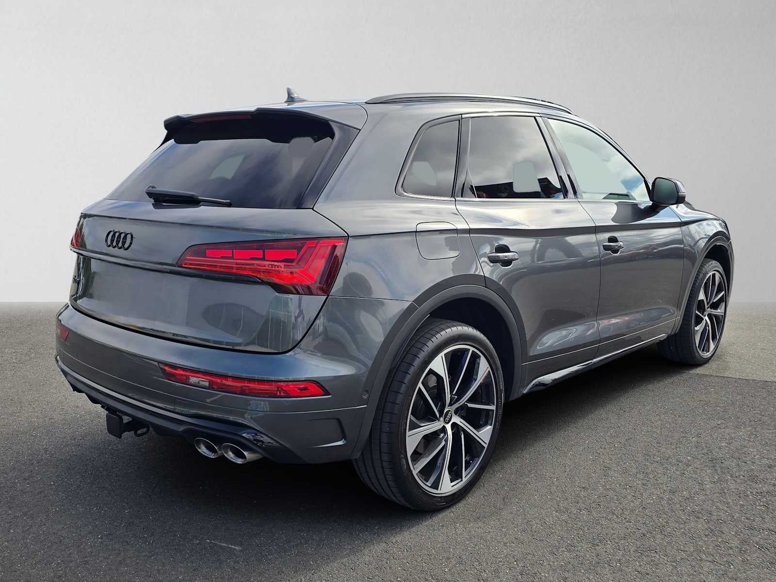2023 Audi SQ5 Prestige