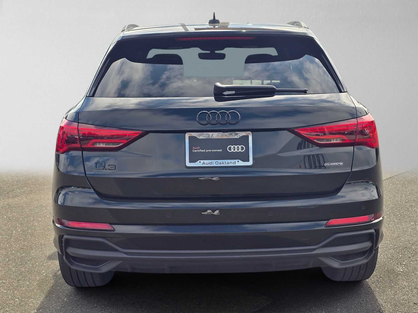 2025 Audi Q3 S line Premium