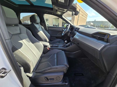 2023 Audi Q3 S line Premium