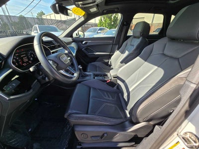 2023 Audi Q3 S line Premium