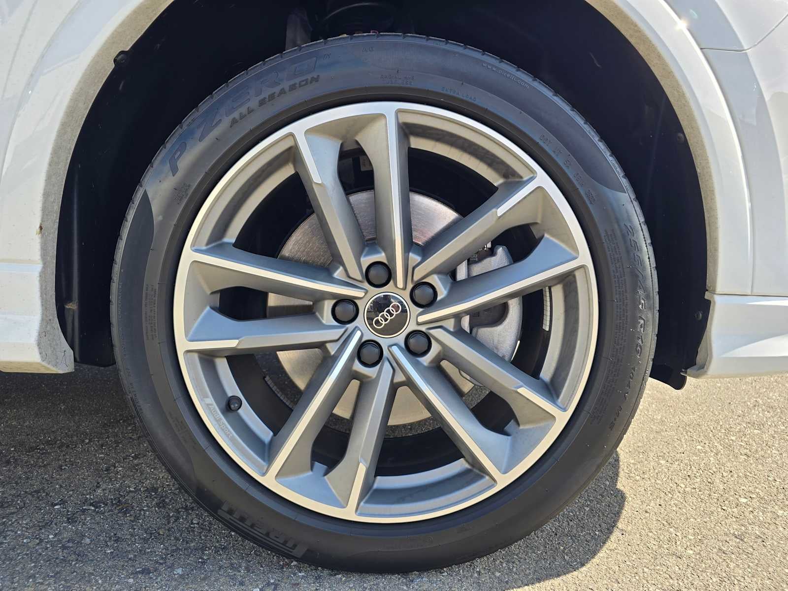 2023 Audi Q3 S line Premium