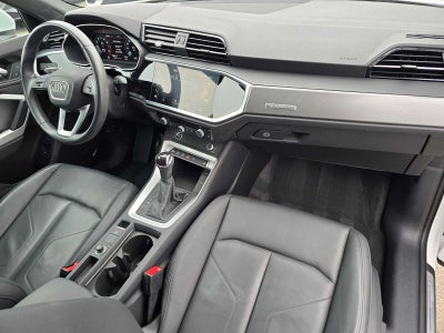 2023 Audi Q3 S line Premium