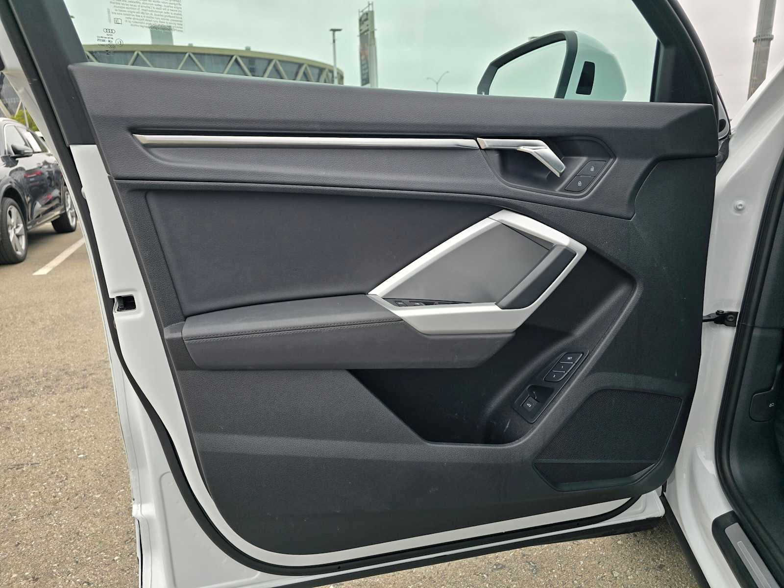 2023 Audi Q3 S line Premium