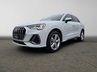2023 Audi Q3 S line Premium